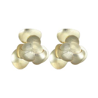 ORECCHINO MULTI PETALI GRANDE SATINATO IN ARGENTO 925°/°°